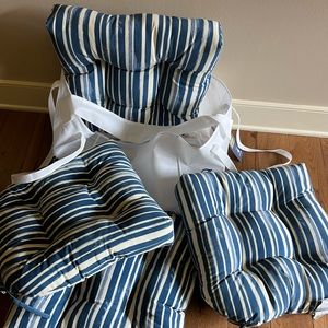 TOMMY BAHAMA 4pk Indoor Outdoor Striped Seat Cushions